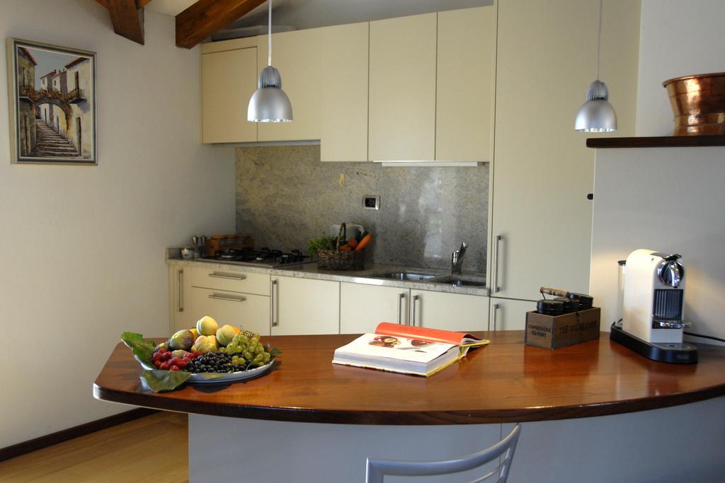 Alveluu Ristorante E Suites Tremezzo Pokój zdjęcie